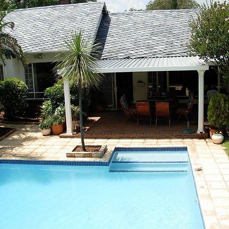 Liongate Bed And Breakfast Edenvale Ngoại thất bức ảnh