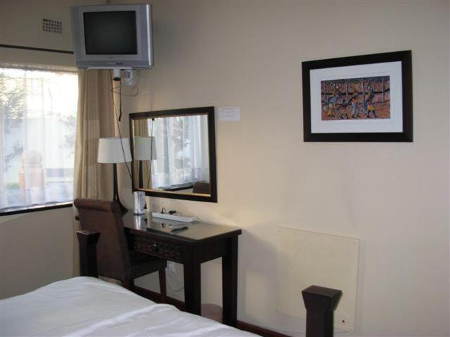 Liongate Bed And Breakfast Edenvale Phòng bức ảnh