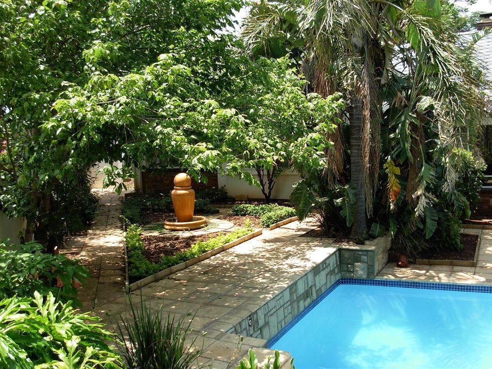 Liongate Bed And Breakfast Edenvale Ngoại thất bức ảnh