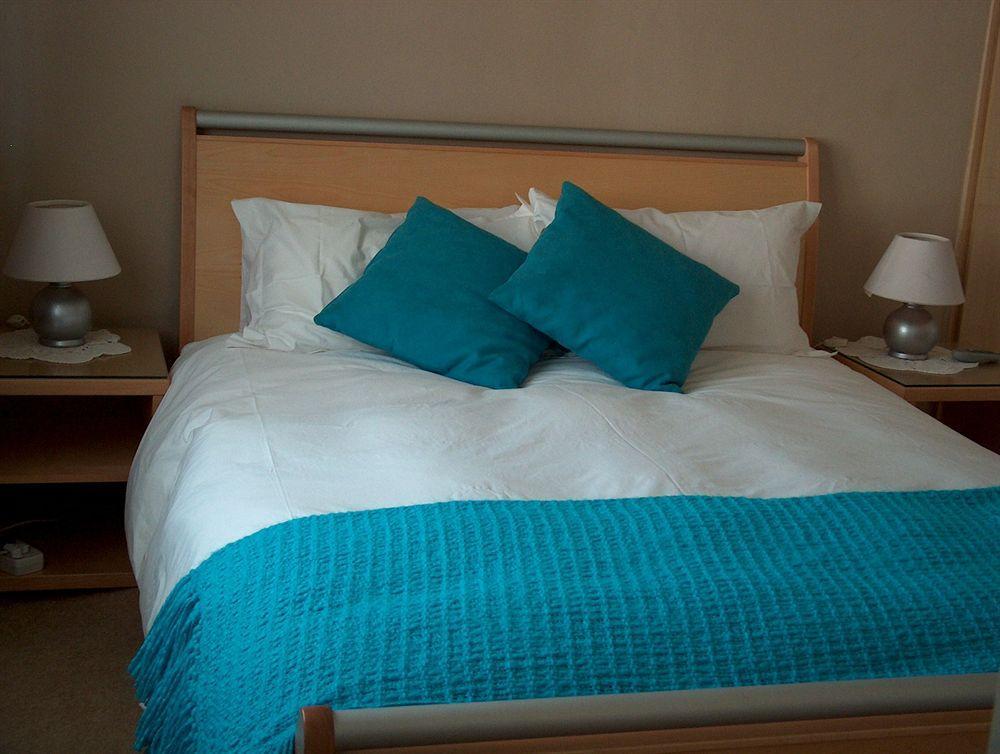 Liongate Bed And Breakfast Edenvale Ngoại thất bức ảnh